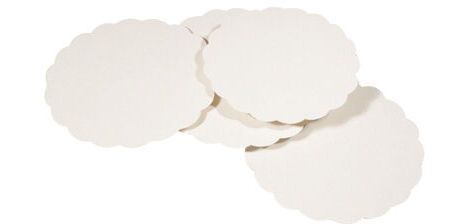 paquet de 250 ronds festonnés en carton blanc ø 270 mm