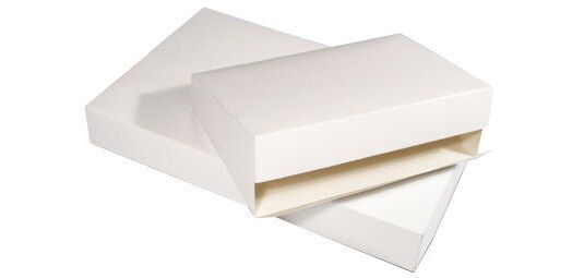 paquet de 25 boîtes traiteur en carton blanc 420x320x60 mm