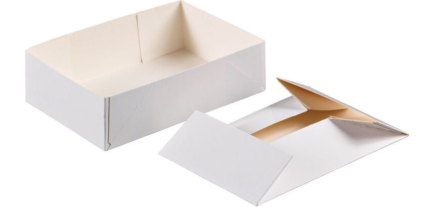 paquet de 100 boites à petits fours en carton blanc, sans couvercle h 50 mm 160x110 mm contenance 300 g