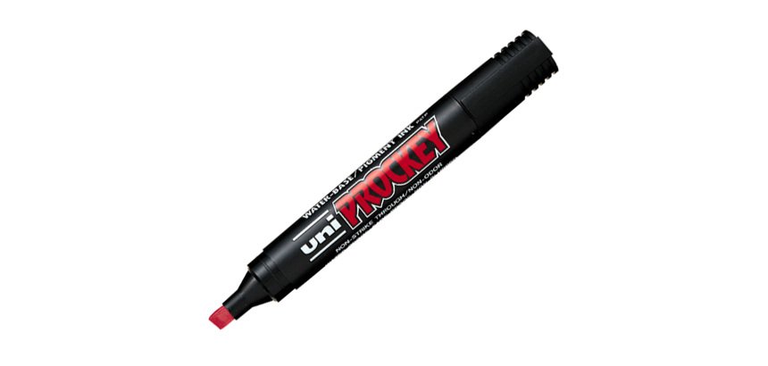 Marcatore Uni Prockey M126 - punta a scalpello da 1,00-5,70mm - rosso - Uni Mitsubishi