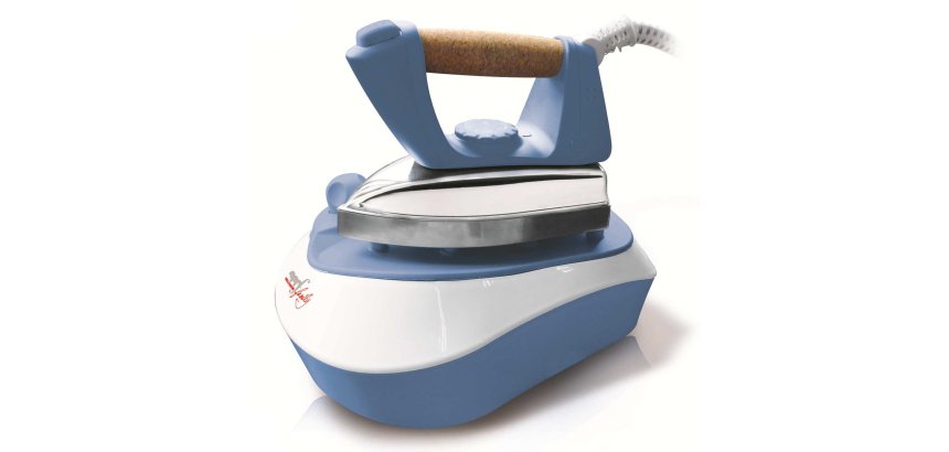 Ferro da stiro Pratica - a caldaia - 23x15x32 cm - 2000 W - 220/240 V -  bianco/azzurro - Melchioni family