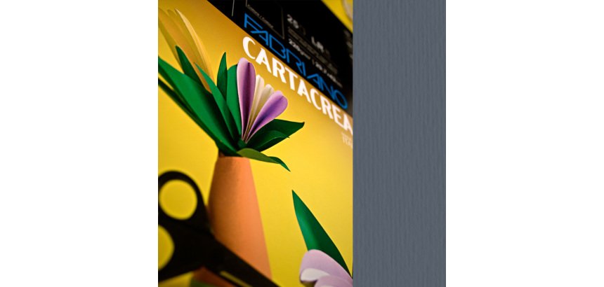 Cartoncino CartaCrea - 35 x 50 cm - 220 gr - ferro - Fabriano -  blister 10 fogli