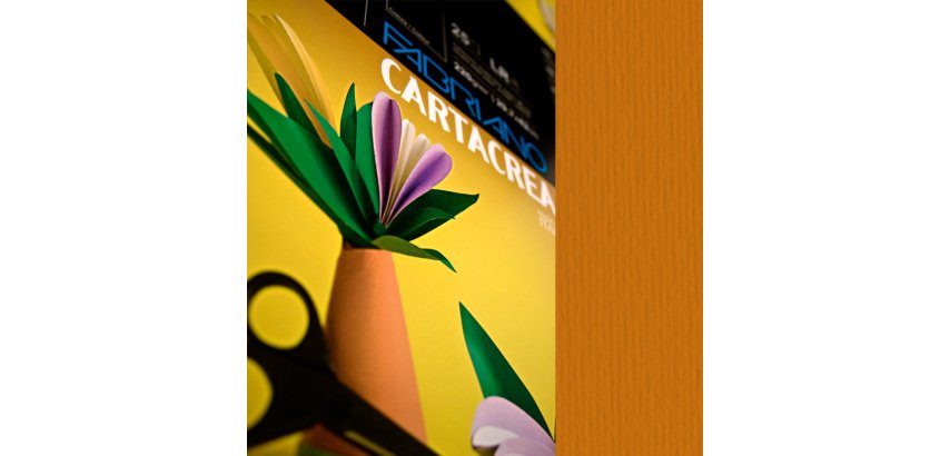 Cartoncino CartaCrea - 35 x 50 cm - 220 gr - terra bruciata - Fabriano -  blister 10 fogli