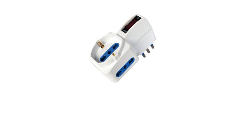 Adattatore con spina 10A verticale - 2 prese bipasso 10/16A + 1 presa Schuko - MKC