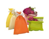 Busta regalo Spring - 16 x 25 cm - 45 gr - carta - 5 colori assortiti - PNP - conf. 50 pezzi