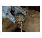 Pompe à graisse XR 18 V 4 Ah Li-ion - 1 batterie, chargeur, bandoulière, coffret