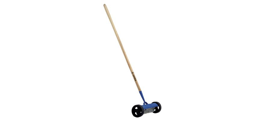 Scarificateur à roues éventail 32cm + manche
