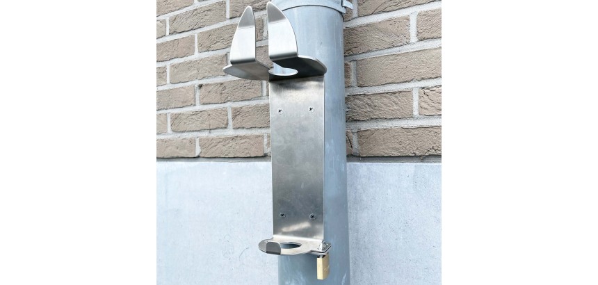 Stainless steel bracket & ABUS lock