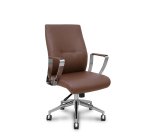 Chaise visiteur Ergo540CS, mécanisme synchrone, similicuir marron, piètement chromé, roulettes chromées