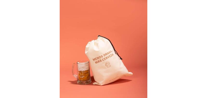 Bolsa tela regalo "Menos dramas más cerveza"
