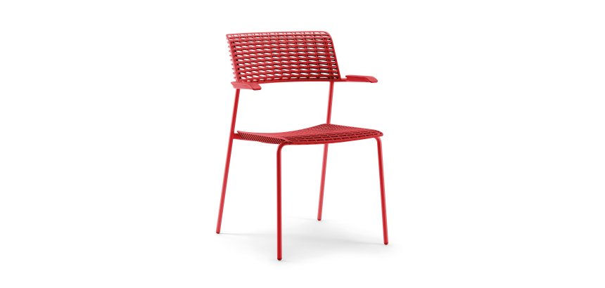 LULA chair with armrests