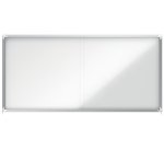 Vitrina de interior Nobo para 27 hojas A4 con superficie magnética y puerta deslizante