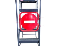 Porte de sécurité pour escabeaux et plateformes de travail