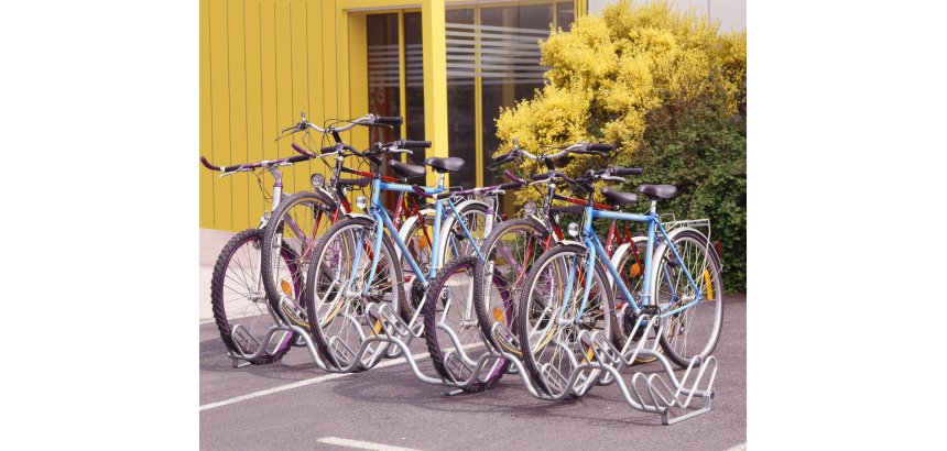 Râtelier 9 vélos sur 2 niveaux - Côte à côte