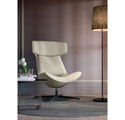 CLEO lounge chair with aluminum legs in Bronze color