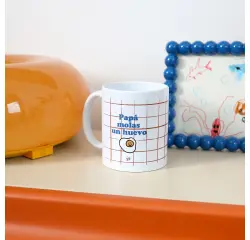 Taza "Papá molas un huevo"