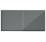 Vitrina NOBO Premium Plus de puerta corredera con fondo de fieltro 27xA4 hojas