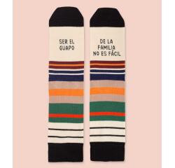 Calcetines "Ser el guapo de la familia no es fácil" talla 42-46
