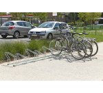 Râtelier sur 2 niveaux cote à cote pour 8 vélos