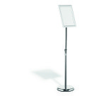 Support d’information sur pied avec cadre clipsable en aluminium A4