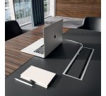 Xennon meeting table L.141 x D.140 cm with leather insert