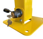 Barrière de parking jaune pied central