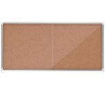 Vitrina NOBO Premium Plus de puerta corredera con fondo de corcho 27 x A4 hojas