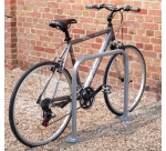 Lot de 2 ranges vélos platine pour 4 vélos
Tube Ø 40 mm + peinture poudre époxy grise
Platine Ø152mm, ép. 5mm et trous de fixation Ø9mm   MODELE CARRE