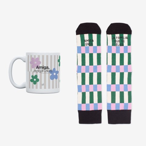 Kit Taza + Calcetines "Amiga, eres la familia que se elige" talla 36-41