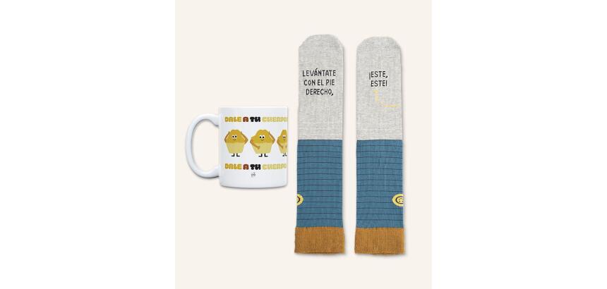 Kit Taza + Calcetines "Levántate con el Pie Derecho" talla 36-41
