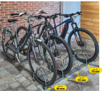 Râtelier 4 vélos - 3 largeurs de pneus différentes