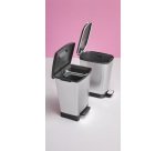 Papelera de reciclaje de plástico efecto inox a pedal