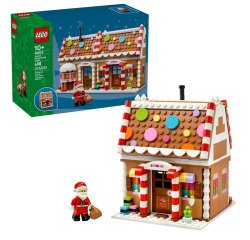 Festive Gingerbread House
