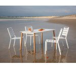 Table d'extérieur ARNON - plateau aluminium blanc - pieds  bois