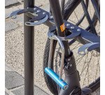 Range 6 trottinettes + 3 vélos