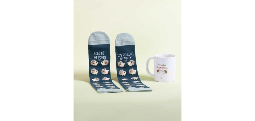Kit Taza + Calcetines "Me pones los pelillos de punta"  talla 42-46

