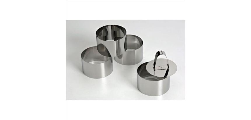 Lot de 4 cercles à mousse 7.5 cm + poussoir