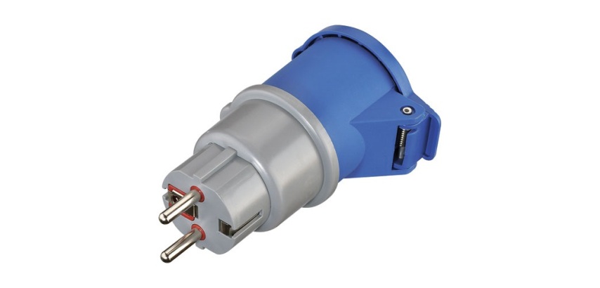 Adaptateur caravane avec prise CEE 2P+T  fiche 16A  IP44 bleu