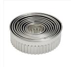 Découpoir rond cannelé de 9 emporte pièces Inox