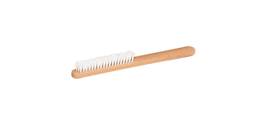Brosse à bijoux - nylon - 4 rangs