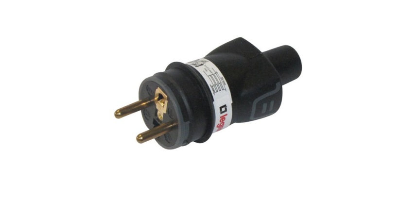 Fiche mâle 2p+t caoutchouc noir