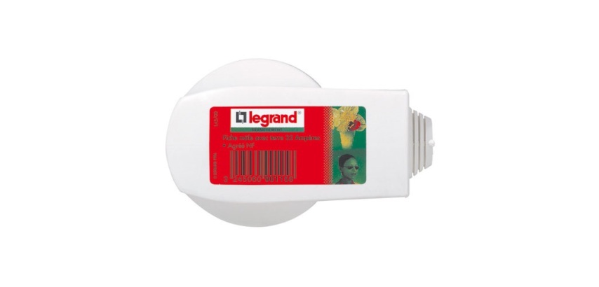 Fiche mâle 2p+t 32A blanc 7360w vrac