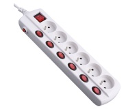 Bloc multiprises 6 prises 2P+T - avec interrupteur déporté  - L : 1.5 m - b