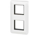 Plaque avec support pour 2 x 2 modules - Mosaic - montage vertical entraxe