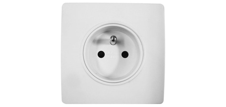 Prise 2P+T - 16A - borne-auto - blanc