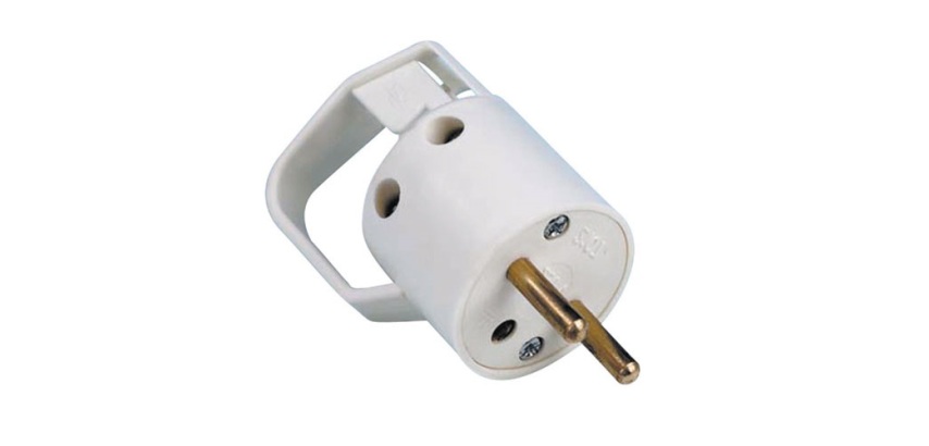 Fiche mâle - anneau  2P+T - 16A - blanc