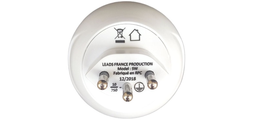 Adaptateur de voyage - France/Suisse