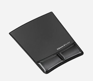 Ergonomic mouse pad with wrist rest
