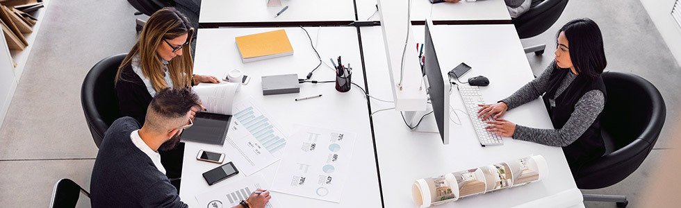 Desk sharing: shared workplaces are the trend