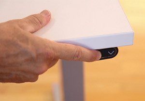 The sit-stand desk promotes blood circulation